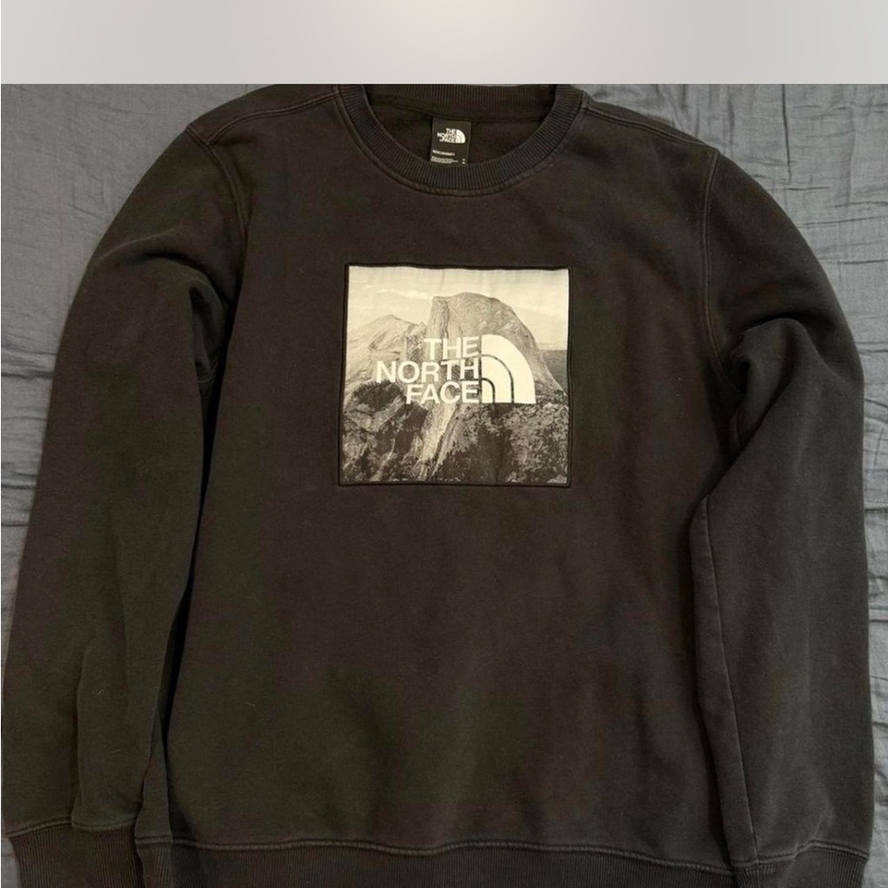 The North Face Men's Black Crewneck Sweater